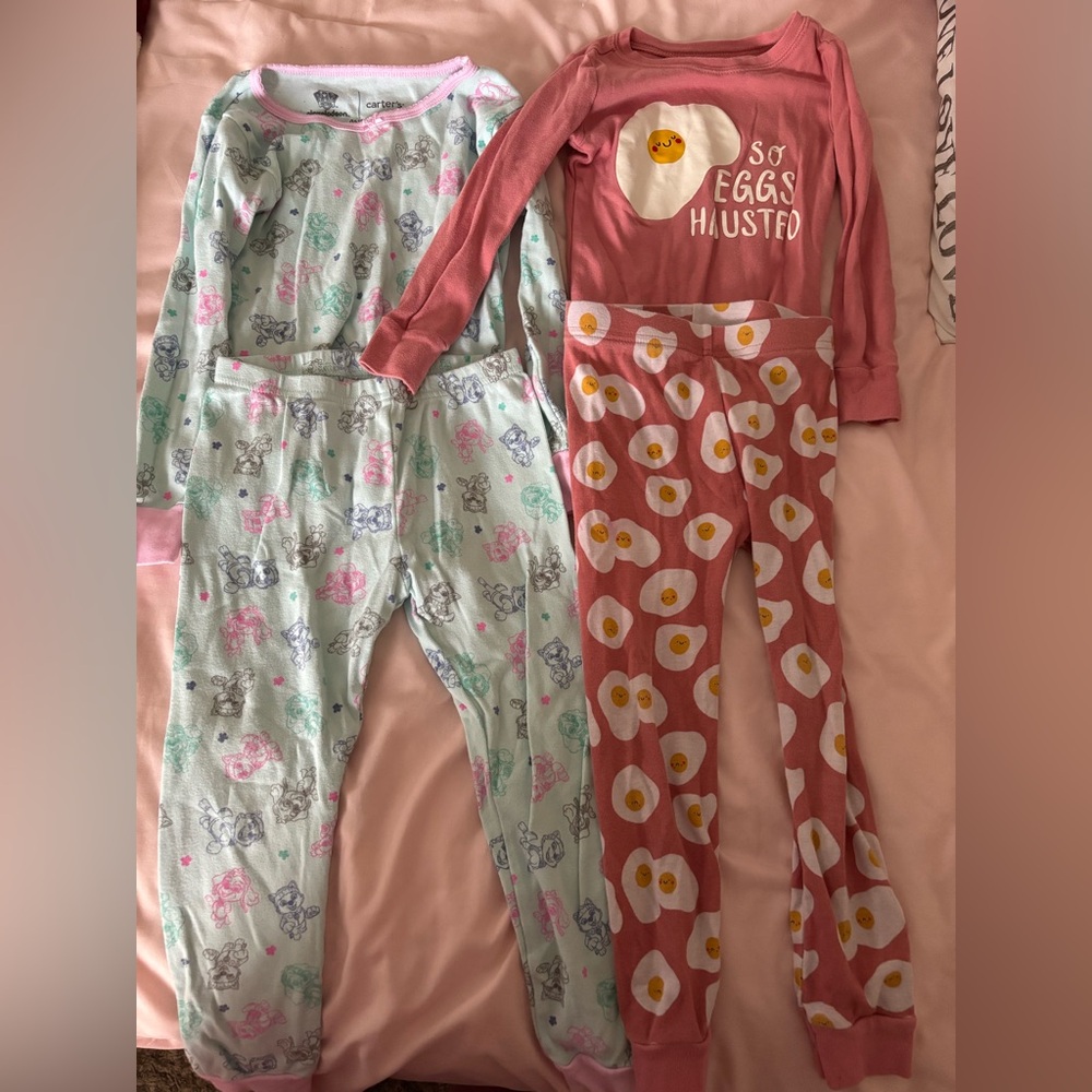 Carters/Old Navy 4T bundle pajamas EUC - Picture 2 of 12